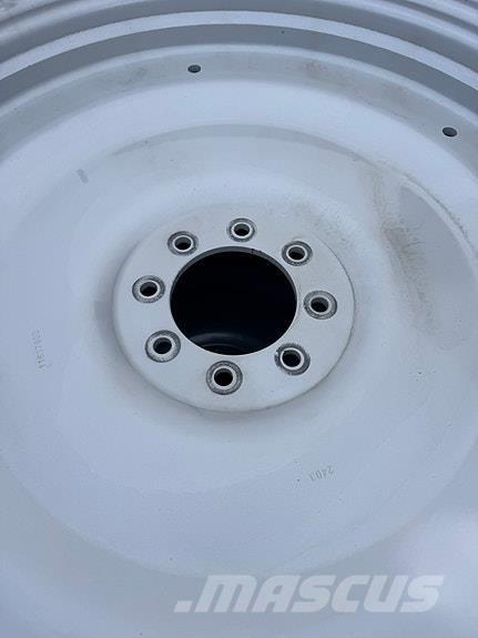 Nokian TRI 2 Обычные тракторные прицепы