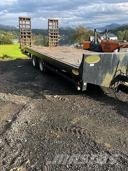  Predator boost 2 Обычные тракторные прицепы