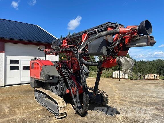 Sandvik DC 410 RI Буровые вышки