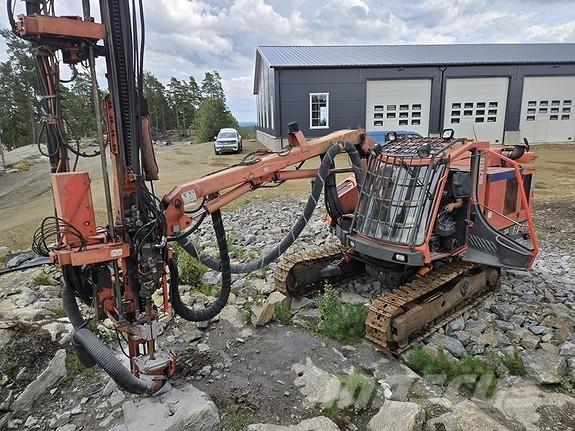 Sandvik DX780 Буровые вышки