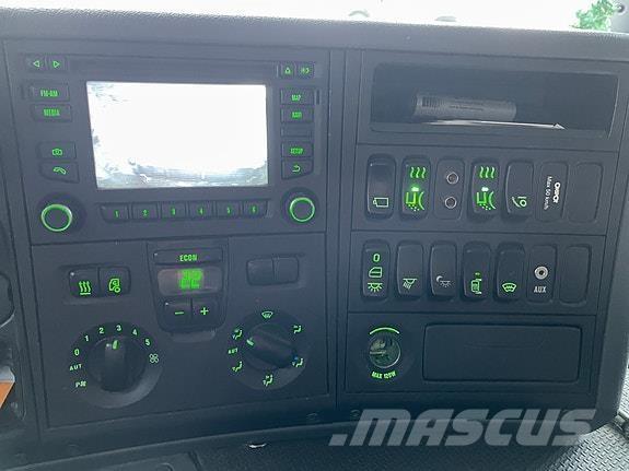 Scania P450 Специальные грузовики