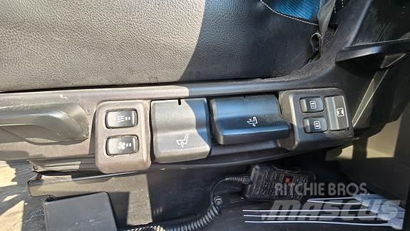 Scania R580A6x2NB Седельные тягачи