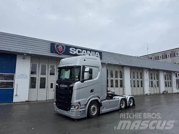 Scania S770 A6x4NB Седельные тягачи