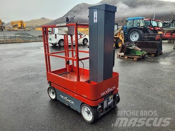 SkyJack SJ16 Разные подъемники и вышки