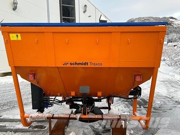  Traxos S15 VEP-490 Пескоразбрасыватели