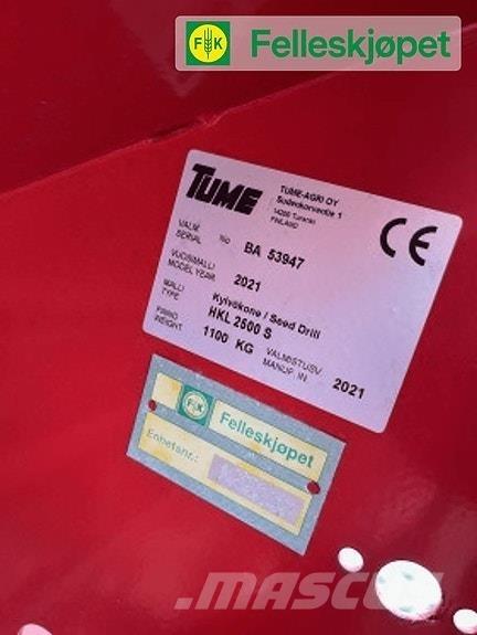 Tume HKL 2500S Разбрасыватели органических удобрений