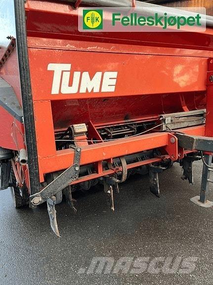 Tume HKL 3000 JC Разбрасыватели минеральных удобрений