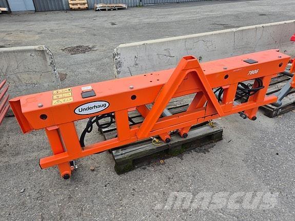 Underhaug 7813 Рулонные пресс-подборщики