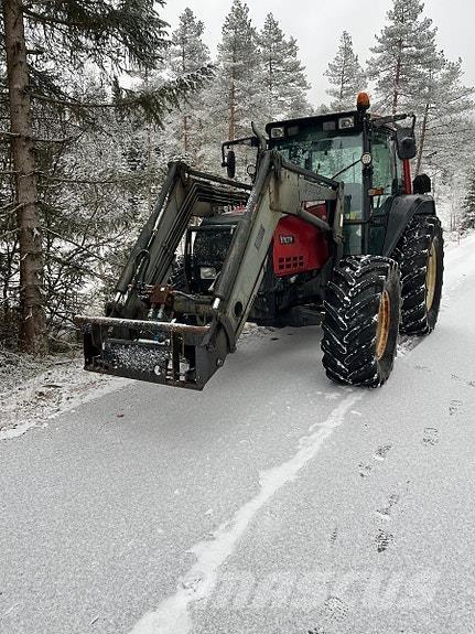 Valtra 6750-4 Трактора