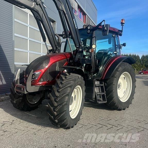Valtra A115 Трактора