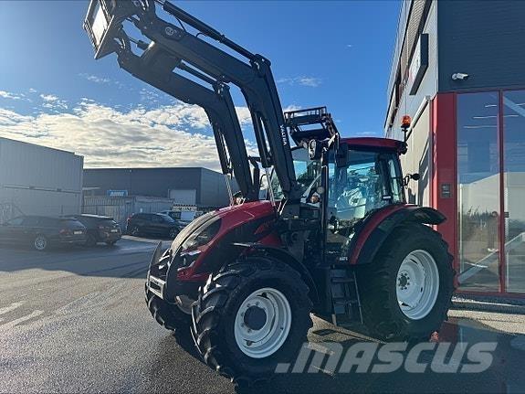 Valtra A115 H4 Трактора