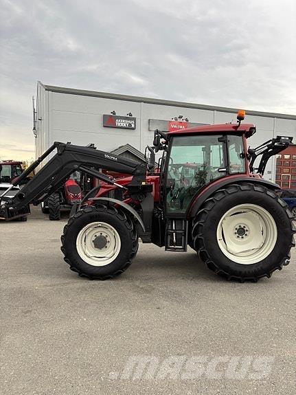 Valtra A134 Трактора