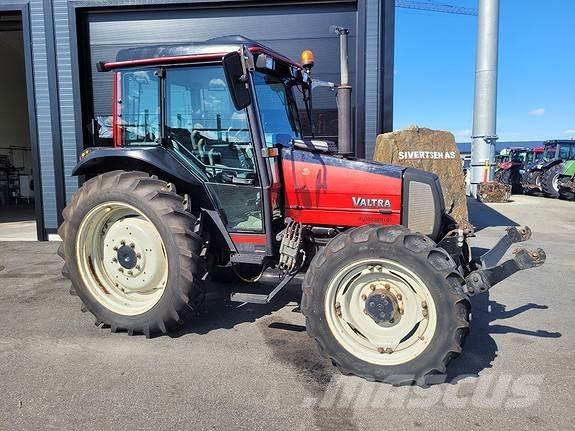 Valtra A75 - 4 Трактора