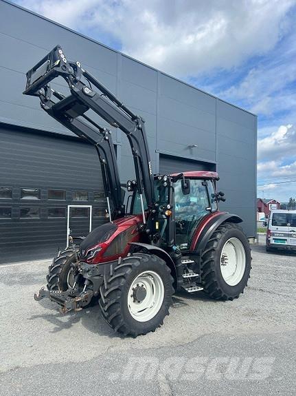 Valtra G115 Active Трактора