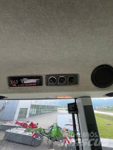Valtra G115A Трактора