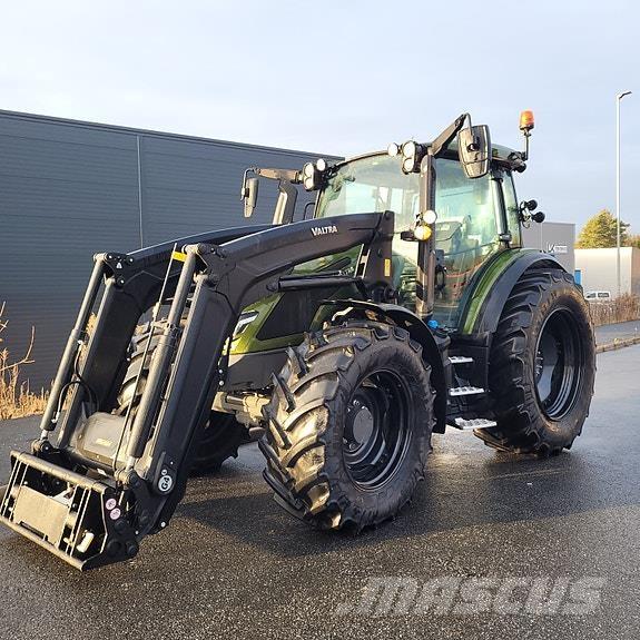 Valtra G135 Active Трактора
