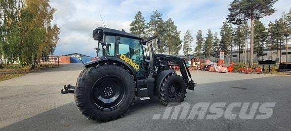 Valtra G135 Versu Трактора