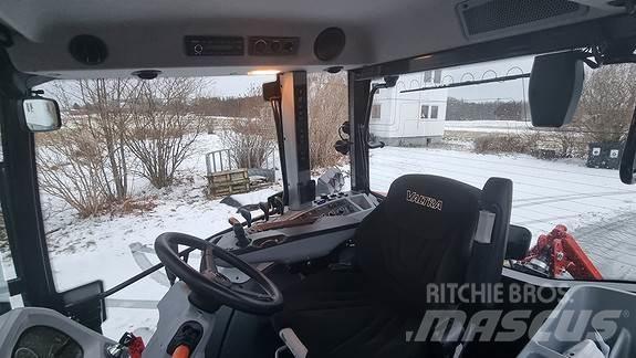 Valtra G135A Трактора