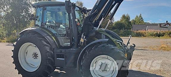 Valtra G135V Трактора