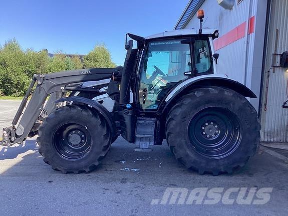 Valtra N 114E Трактора