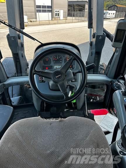 Valtra N 121 Трактора