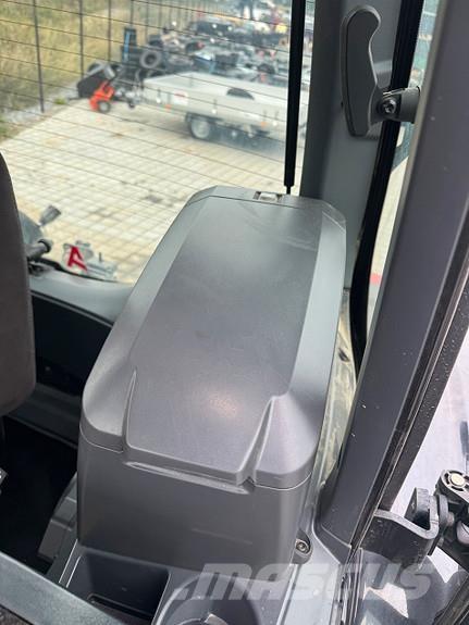Valtra N 175 Трактора