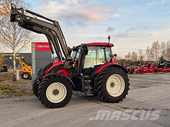 Valtra N104 Трактора