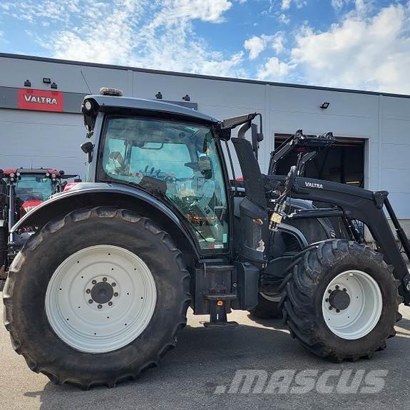 Valtra N104H5 Трактора