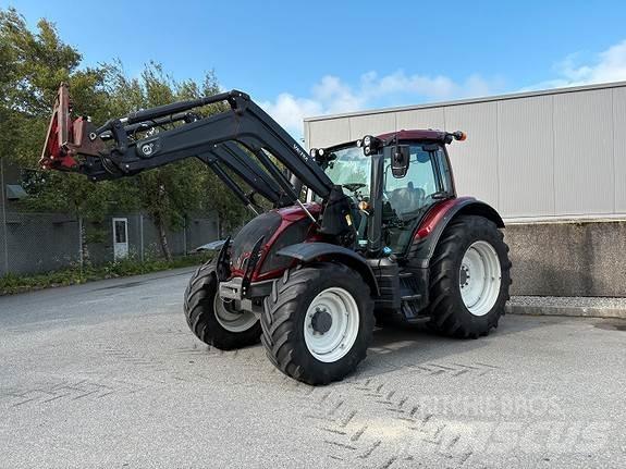 Valtra N114 Трактора