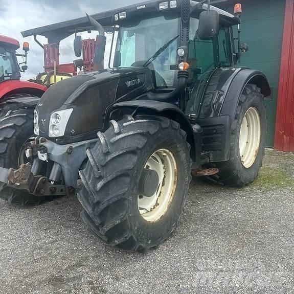 Valtra N163 Direct Трактора