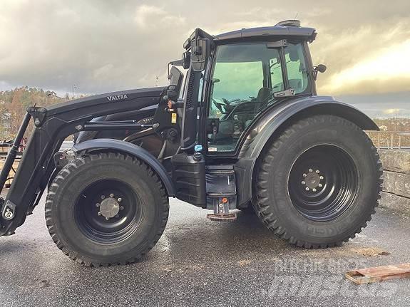 Valtra N174 Трактора