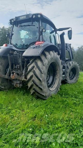 Valtra N174 Трактора