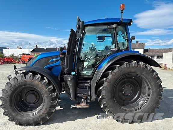 Valtra N174 Direct Трактора