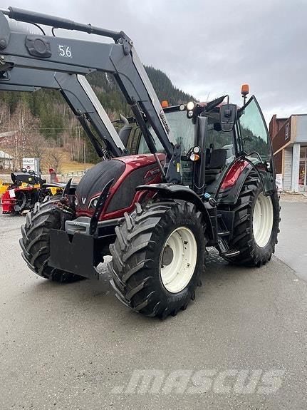 Valtra N174 Versu Трактора