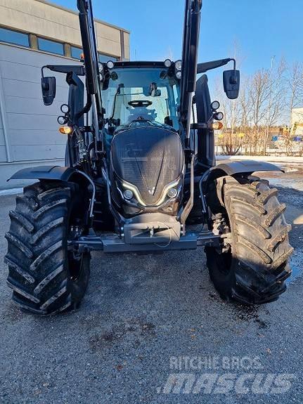 Valtra N175 Трактора