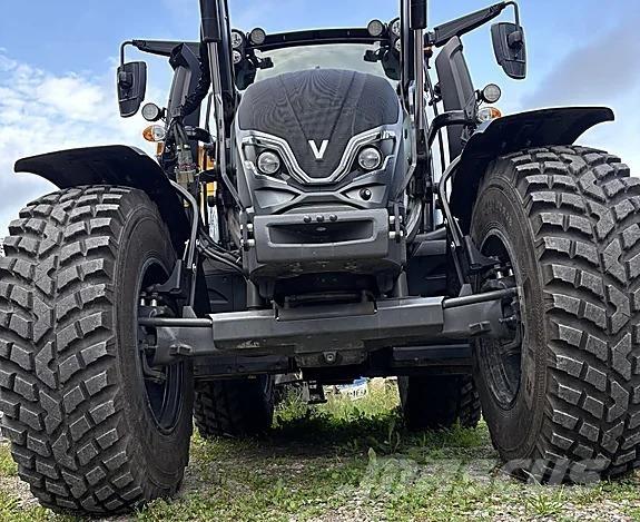 Valtra N175 Direct Трактора