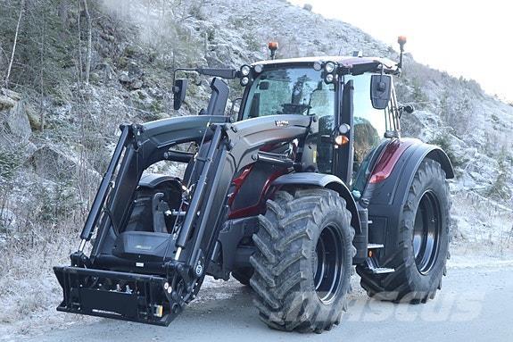 Valtra N175 Versu Трактора