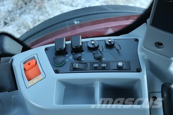 Valtra N175 Versu Трактора