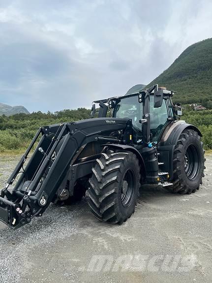 Valtra Q305 Трактора