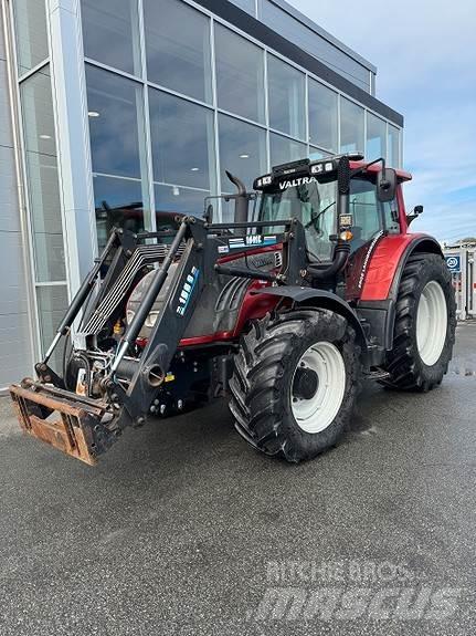 Valtra T-182-VERSU Трактора