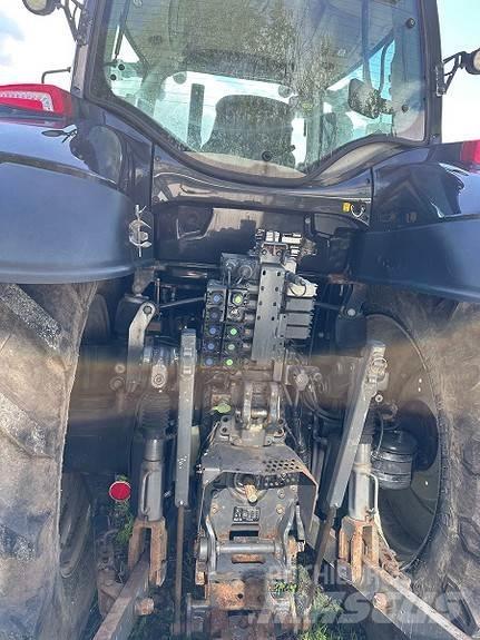 Valtra T 214 Трактора