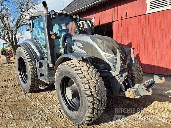 Valtra T 234 Versu Трактора