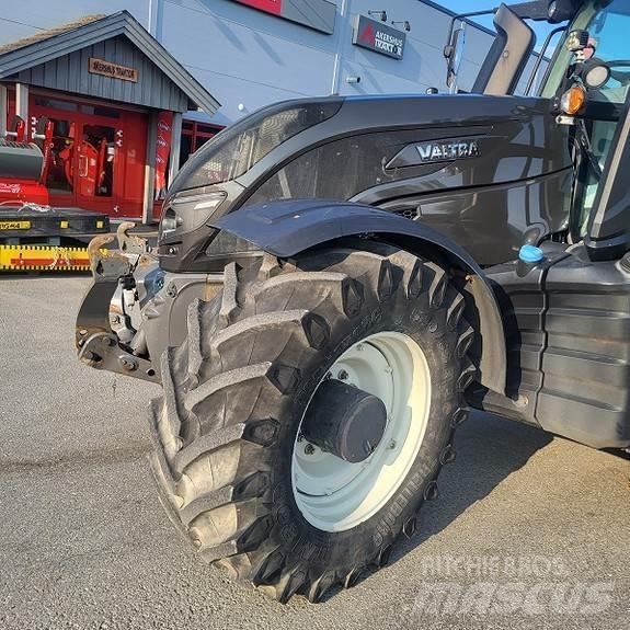 Valtra T 254 Трактора