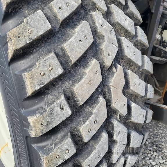 Valtra T174D Трактора