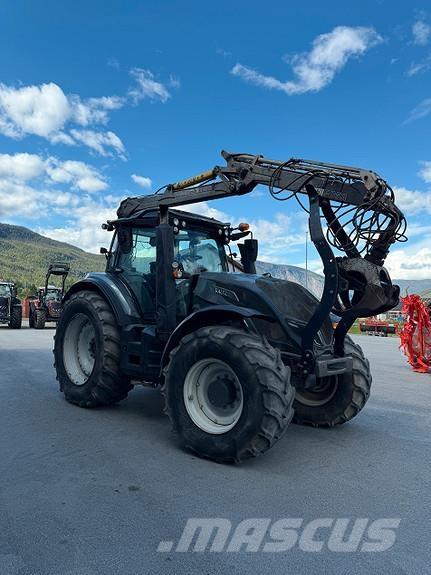 Valtra T194V Трактора