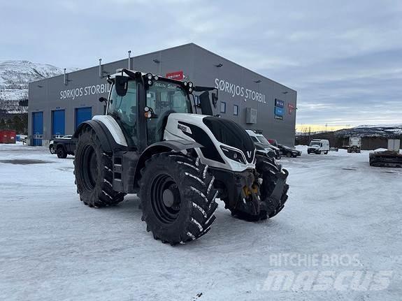 Valtra T234 Трактора