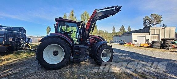 Valtra T234 Трактора