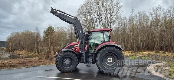 Valtra T234D ST Трактора