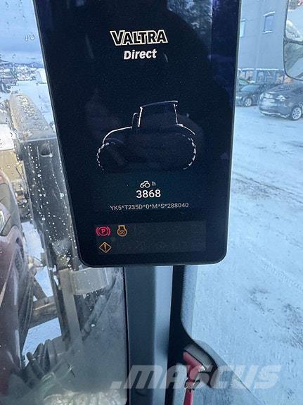 Valtra T235 Трактора