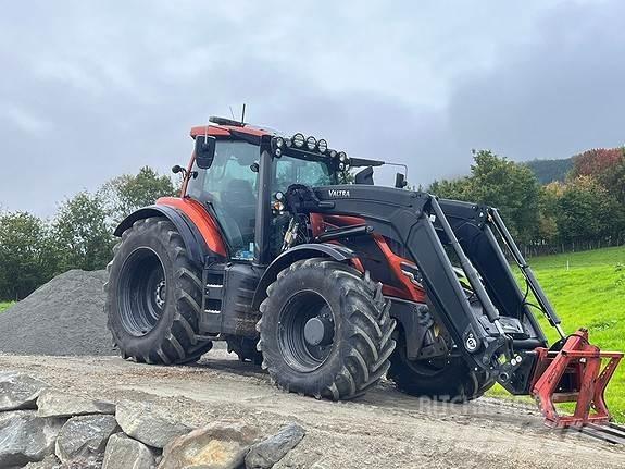 Valtra T235D Трактора